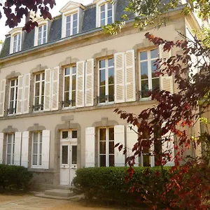 Maison De La Garenne & Bed & Breakfast Vannes